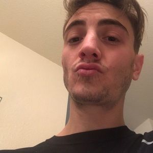 Meet your Posher, Chris